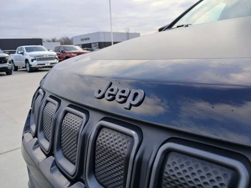 Used 2022 Jeep Compass Trailhawk image 31