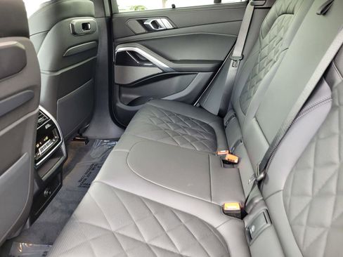 New 2026 BMW X6 xDrive40i w/ Executive Package AWD/4WD image 13