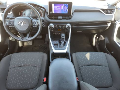 Used 2024 Toyota RAV4 XLE w/ Convenience Package FWD image 5