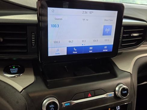 Used 2020 Ford Explorer XLT RWD image 22