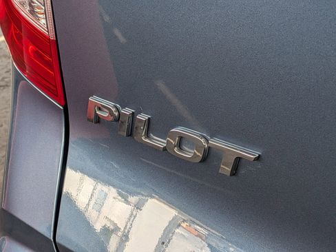 Used 2020 Honda Pilot Touring image 34