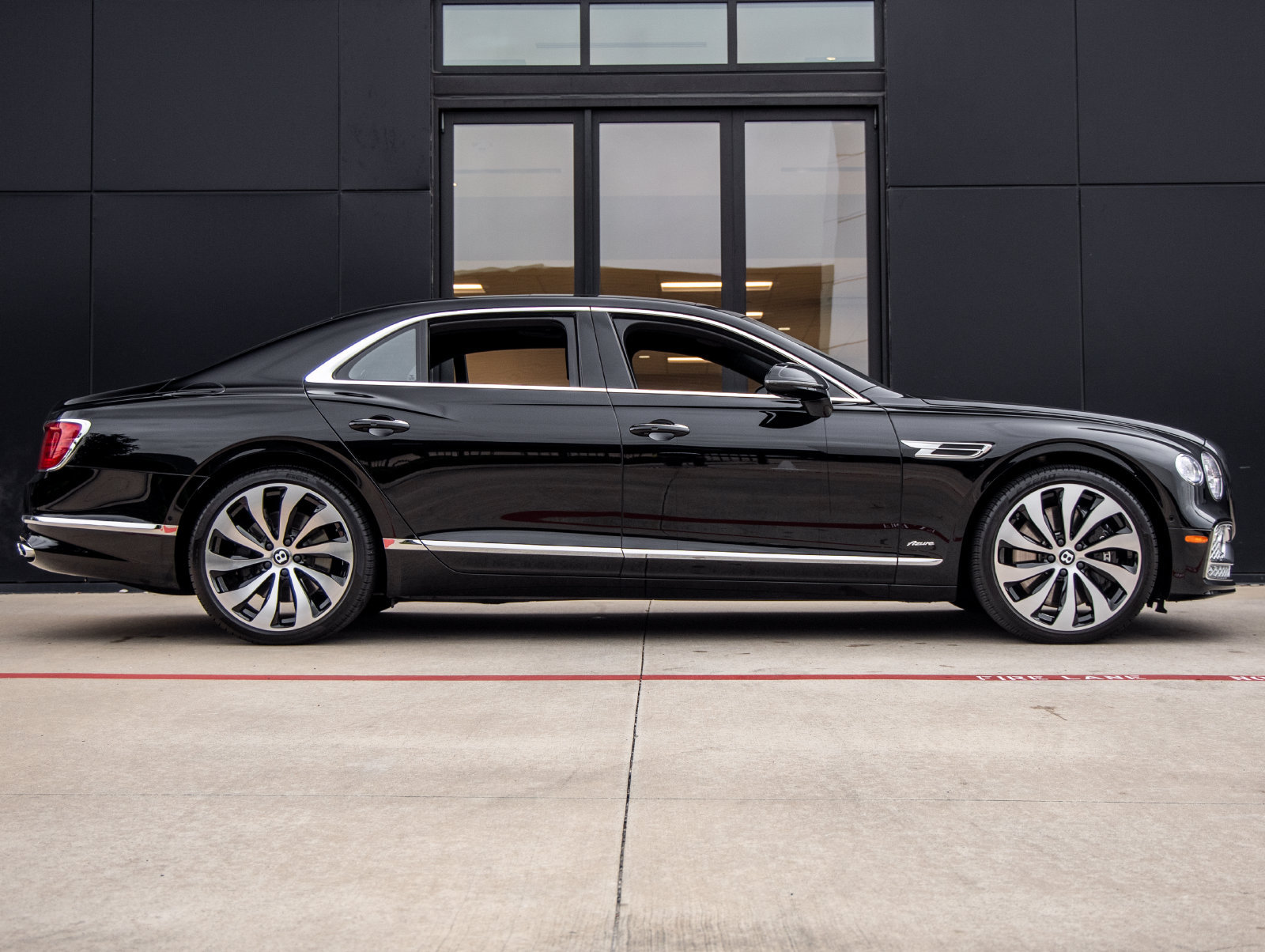Used 2023 Bentley Flying Spur Azure AWD/4WD image 10
