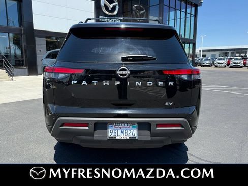 Used 2022 Nissan Pathfinder SV FWD image 10