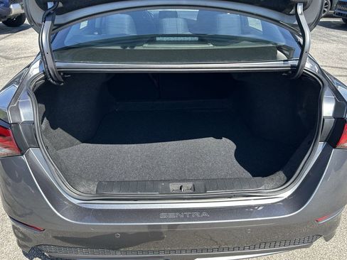Used 2023 Nissan Sentra SR FWD image 25