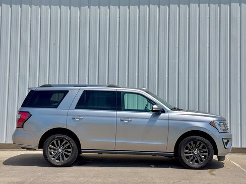 Used 2021 Ford Expedition Limited AWD/4WD image 7
