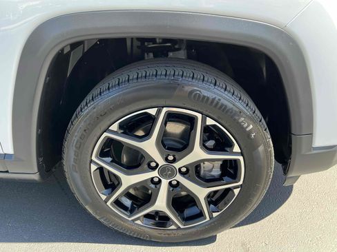 Used 2025 Jeep Compass Limited AWD/4WD image 68