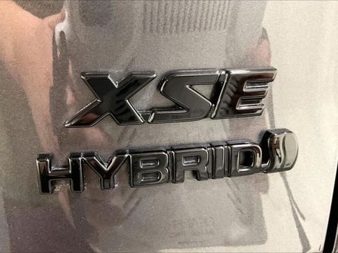 Certified 2024 Toyota RAV4 XSE w/ Weather Package AWD/4WD image 9