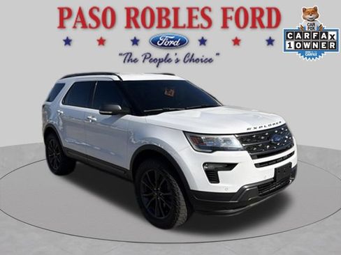 Used 2018 Ford Explorer XLT w/ Equipment Group 202A FWD image 1