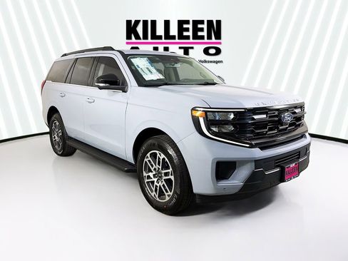 New 2026 Ford Expedition Active image 1