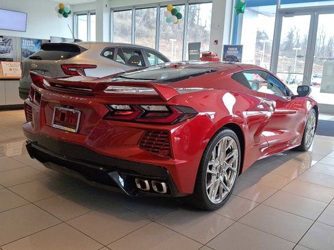 Used 2024 Chevrolet Corvette Stingray Premium Cpe w/ Z51 Performance Package image 6