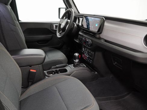 Certified 2024 Jeep Wrangler Willys image 44