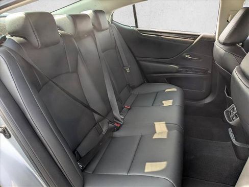 Used 2024 Lexus ES 350 w/ Accessory Package (Z1) FWD image 19