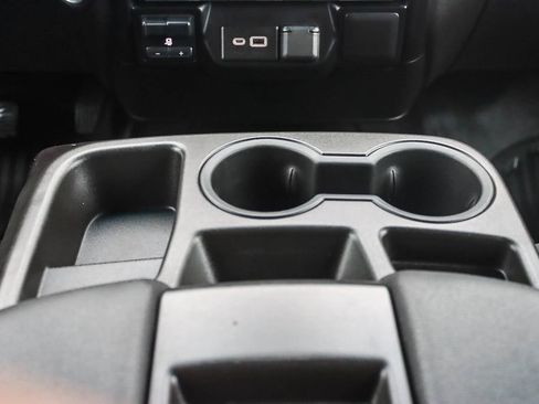 Used 2023 Chevrolet Silverado 2500 LT w/ Convenience Package image 27