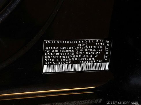 Used 2016 Volkswagen Golf image 35