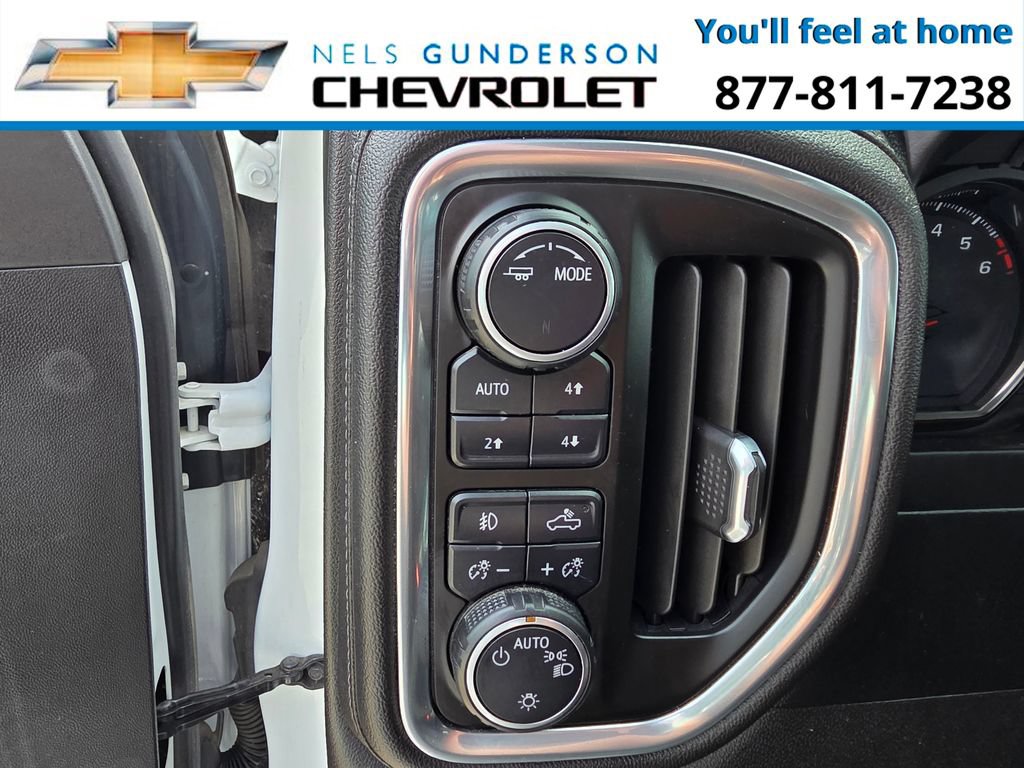 Used 2021 Chevrolet Silverado 1500 RST AWD/4WD image 18