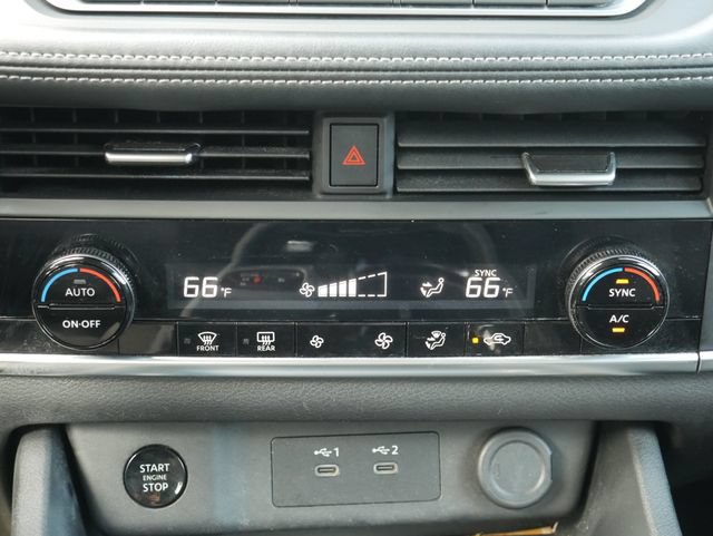 Used 2024 Nissan Rogue SV FWD image 19