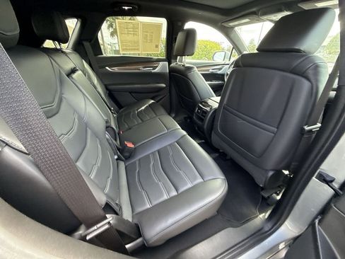 Used 2024 Cadillac XT5 Premium Luxury w/ Platinum Package image 17