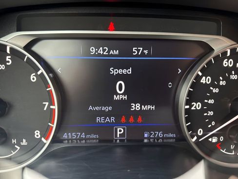 Used 2025 Nissan Altima 2.5 SV FWD image 22