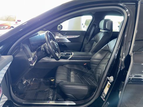 Used 2024 BMW 760i xDrive 760i xDrive w/ Executive Package image 20