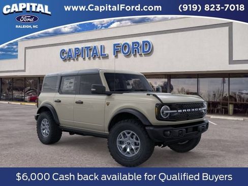 New 2025 Ford Bronco Badlands AWD/4WD image 8