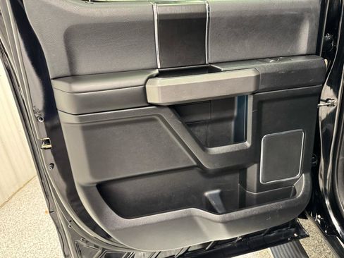 Used 2018 Ford F150 Platinum w/ Equipment Group 701A Luxury image 13