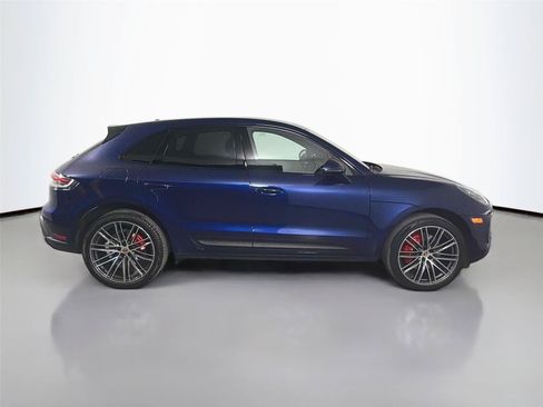 Certified 2026 Porsche Macan S AWD/4WD image 8
