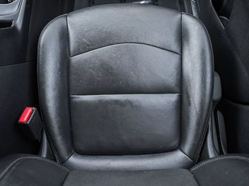 Used 2018 Chevrolet Equinox Premier FWD image 33