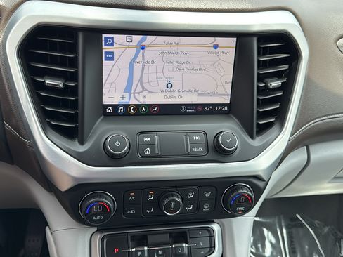 Used 2021 GMC Acadia SLT w/ Premium Package FWD image 19