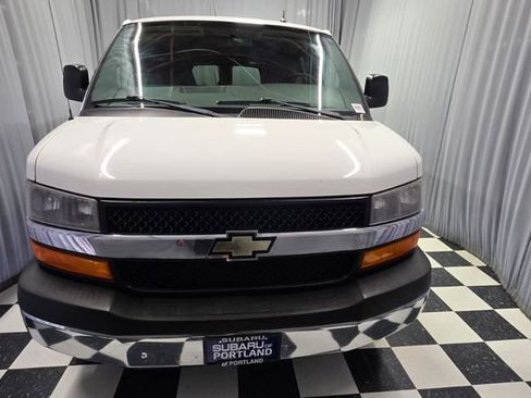 Used 2013 Chevrolet Express 1500 LT w/ LT Preferred Equipment Group RWD image 2