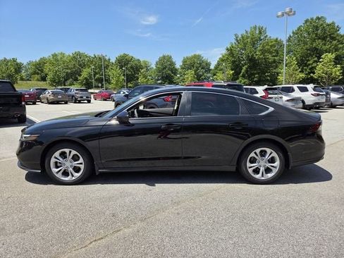 Used 2025 Honda Accord LX image 2