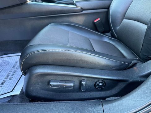 Used 2022 Honda Accord Sport image 10