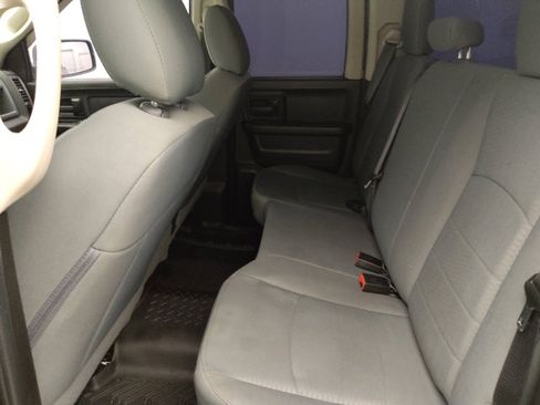 Used 2019 RAM 1500 Tradesman w/ Tradesman SXT Package RWD image 18