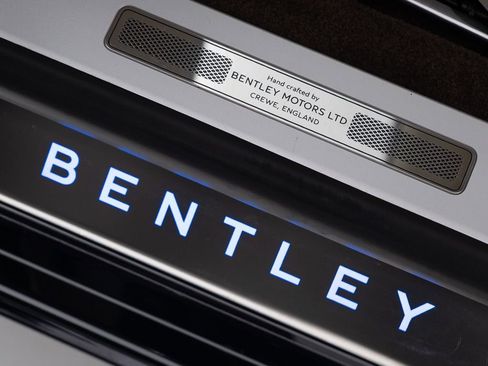 Used 2020 Bentley Flying Spur W12 AWD/4WD image 13