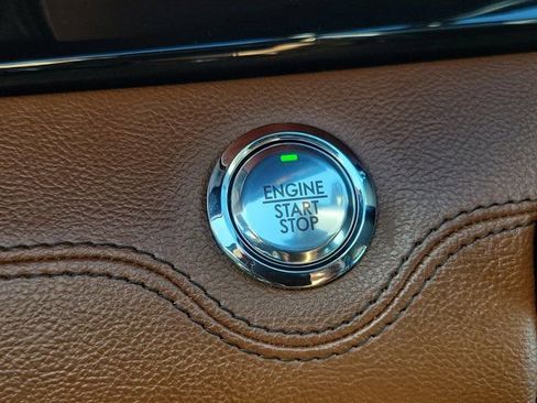Certified 2023 Lincoln Navigator Reserve AWD/4WD image 30
