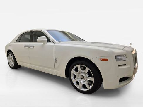 Certified 2012 Rolls-Royce Ghost RWD image 6