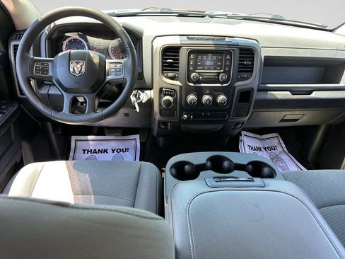 Used 2018 RAM 1500 Express w/ Express Value Package RWD image 21