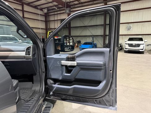 Used 2022 Ford F350 Lariat AWD/4WD image 22