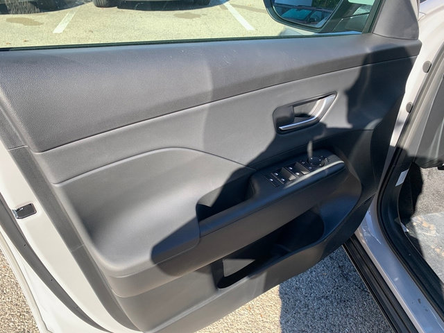 New 2027 Hyundai Kona Limited AWD/4WD image 16