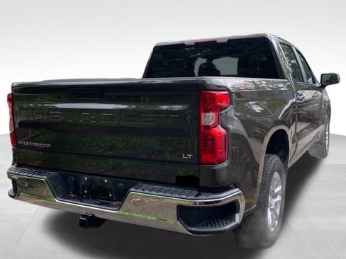 Used 2023 Chevrolet Silverado 1500 LT AWD/4WD image 4