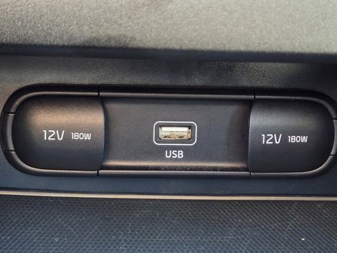 Certified 2023 Kia Forte LXS w/ LXS Technology Package image 16