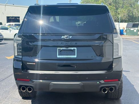 Used 2025 Chevrolet Tahoe Z71 w/ Comfort Package image 9