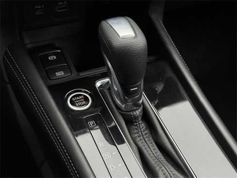 Used 2022 Nissan Kicks SV image 20