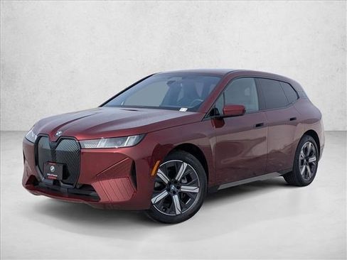 Used 2026 BMW iX xDrive45 image 1