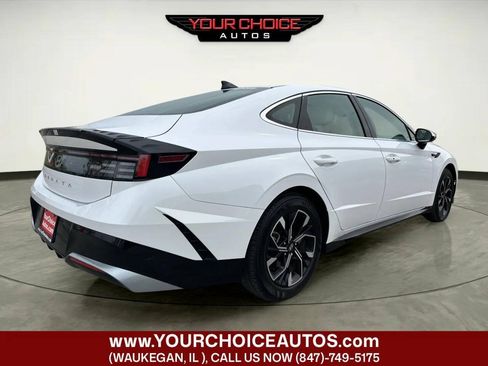 Used 2025 Hyundai Sonata SEL FWD image 5