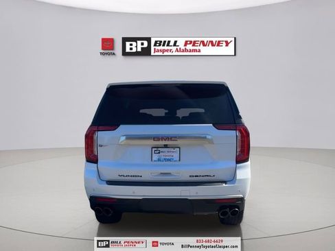 Used 2024 GMC Yukon Denali w/ Max Trailering Package image 4