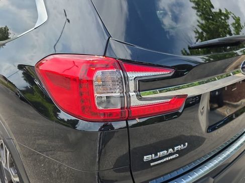 Used 2023 Subaru Ascent Touring AWD/4WD image 31