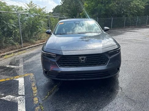 Used 2024 Honda Accord EX image 2