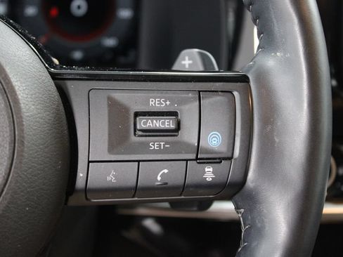 Used 2023 Nissan Pathfinder Platinum AWD/4WD image 24