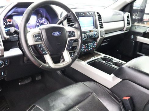 Used 2020 Ford F350 Lariat w/ Lariat Ultimate Package AWD/4WD image 38