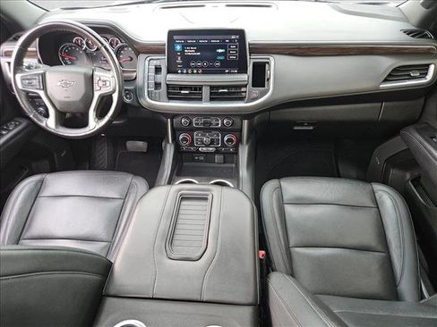 Used 2021 Chevrolet Tahoe Z71 w/ Luxury Package image 17